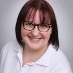 Tina_Kaestner_Assistenz_Zahnwohlpraxis_Wollgramm_web Tina Kästner Assistenz Zahnwohlpraxis Wollgramm